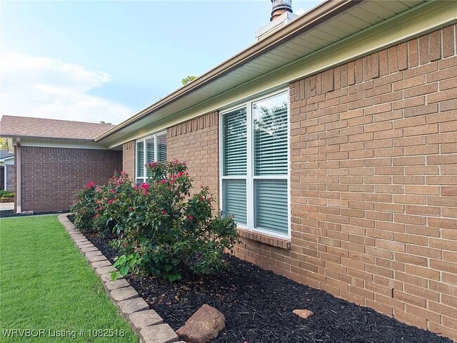 Photo - 3203 S 65th Cir