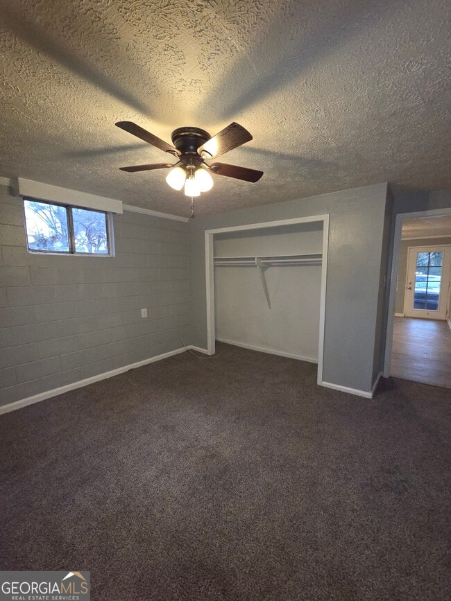 Photo - 928 Hamilton Blvd