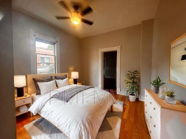 Photo - 217 W Hubbard Ave Unit 3