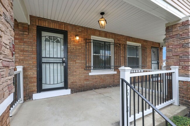 Photo - 618-620 Lilley Ave Unidad 618