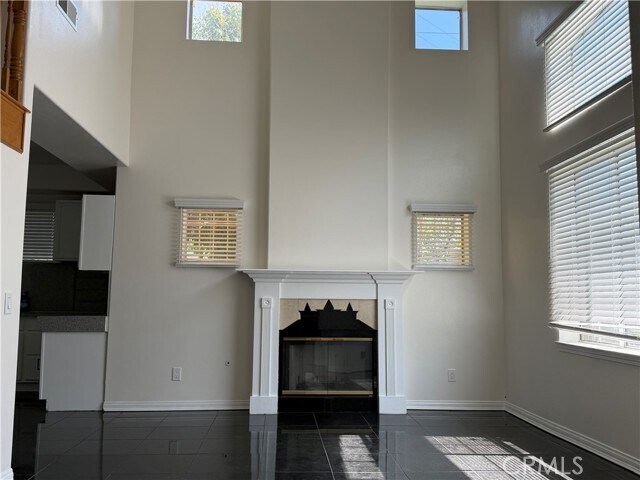 Photo - 7735 Graves Ave