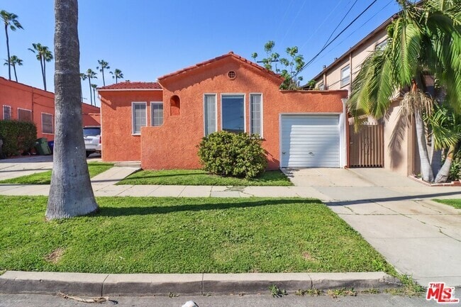 Building Photo - 3815 57th St Rental