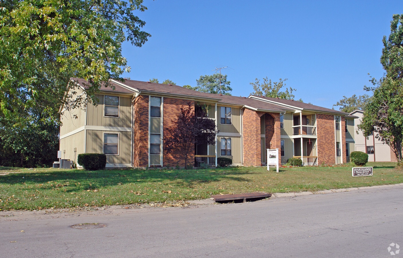 Riverwood Apartments - Riverwood Apartments