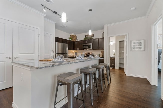 Building Photo - Auberge of Burleson Rental