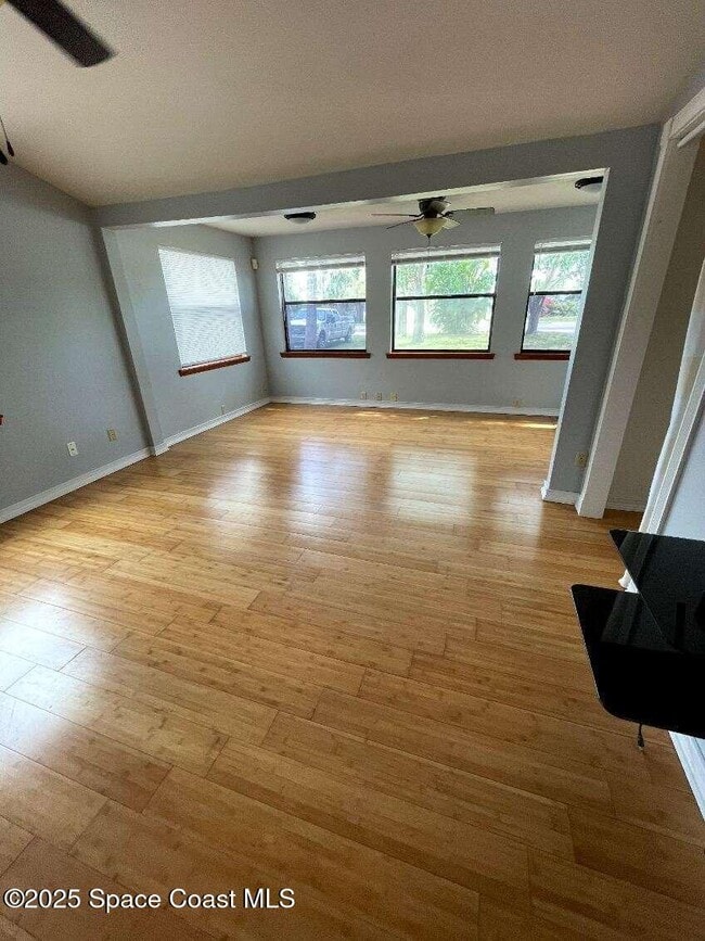 Photo - 2310 Pineapple Ave