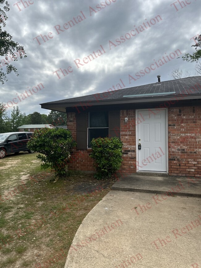 Photo - 1910 Illinois Ave