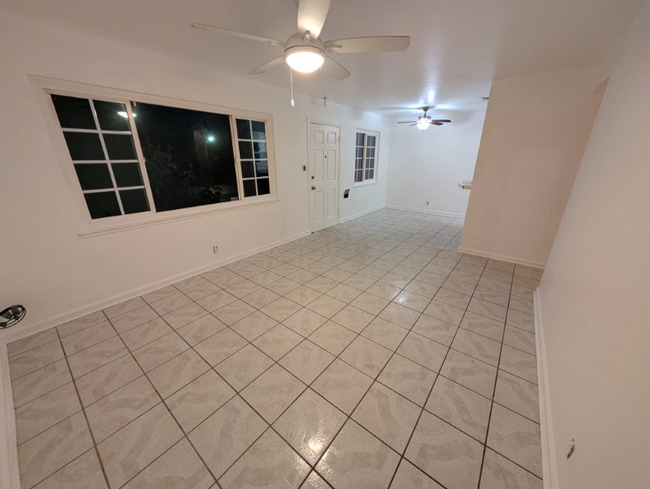 Photo - 5551 79th St