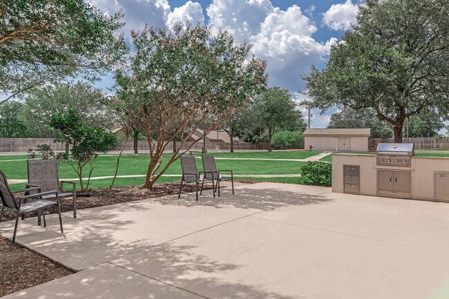 Valor Hill Apartments