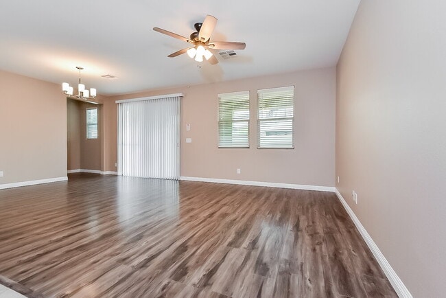 Photo - 878 Cherry Glen Pl