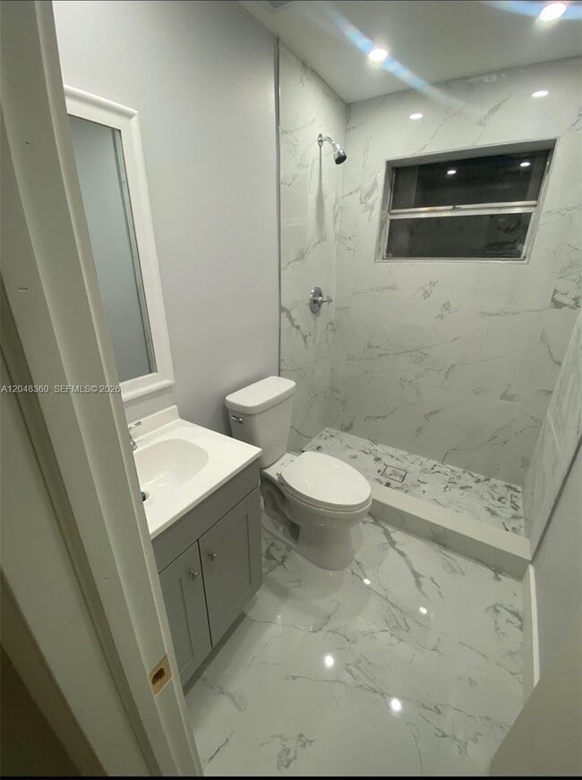 Photo - 25512 SW 107th Ave Unit 2