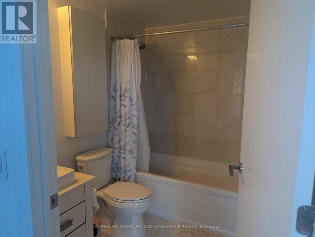Photo - 3018 Yonge St Unit 514