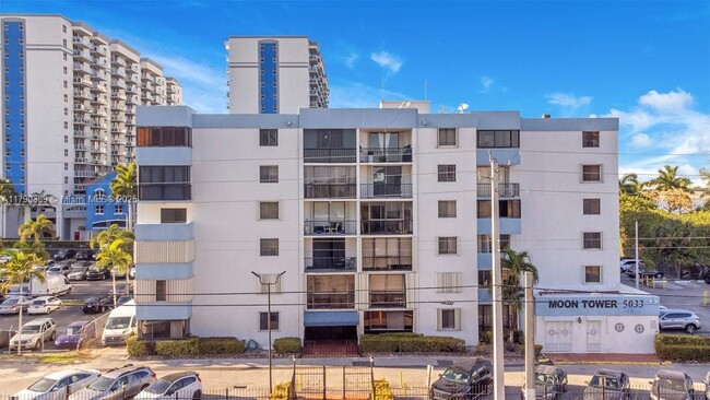 Photo - 5033 NW 7th St Apartment Unit 208