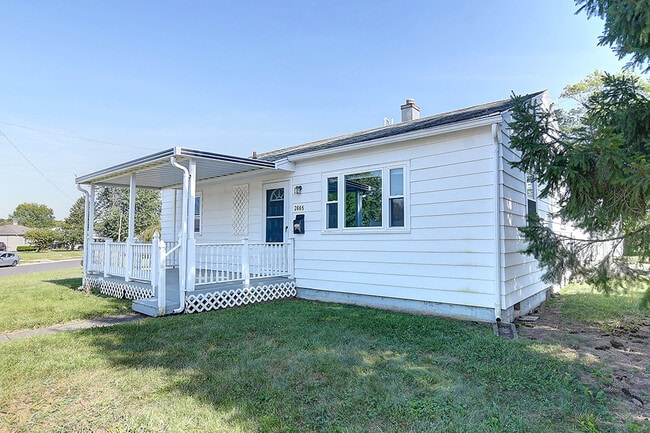 Building Photo - 2665 Elmore Dr Rental