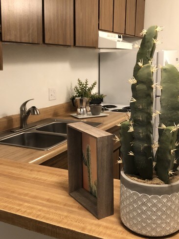 Villa Creek Apartments