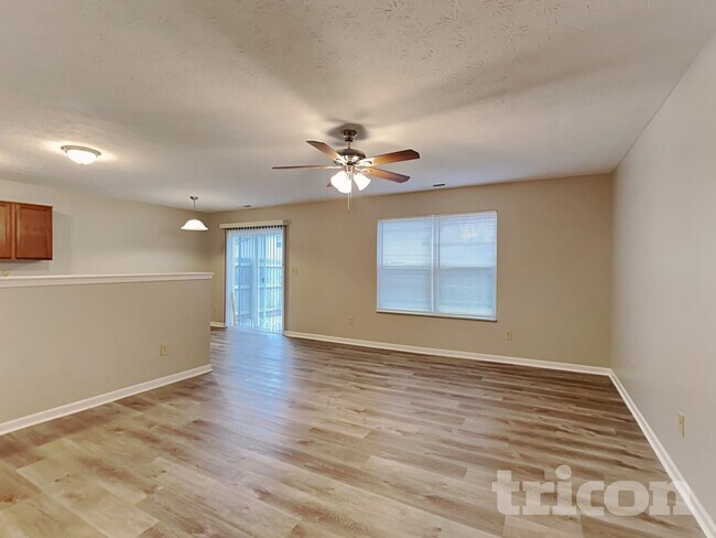 Photo - 7516 Pipestone Dr