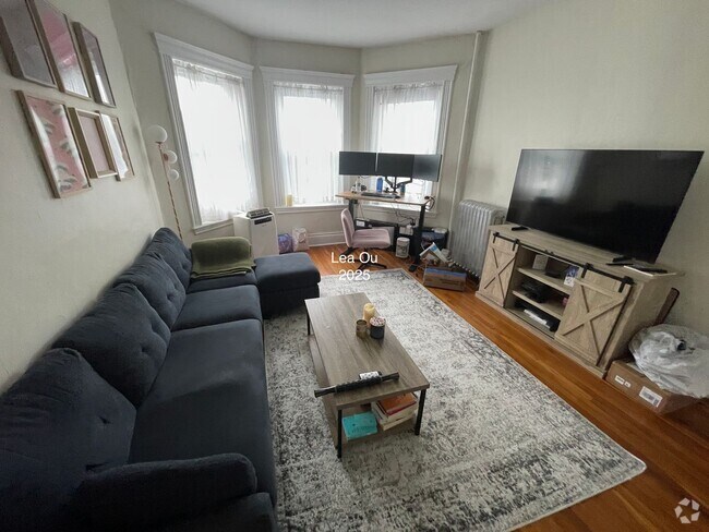 Building Photo - NO BROKER FEE! Available SEPT 1st in Allst... Rental