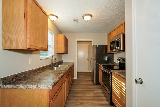 Photo - 1150 Mopac Ct