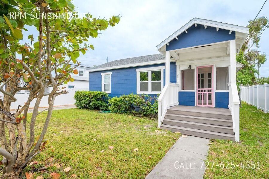 Photo - 2017 Oceanview Place-A