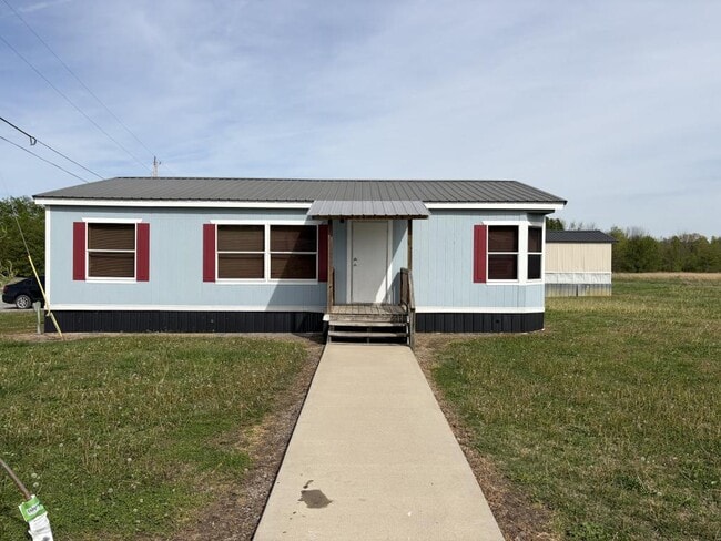 Building Photo - 17822 S Bryant Rd