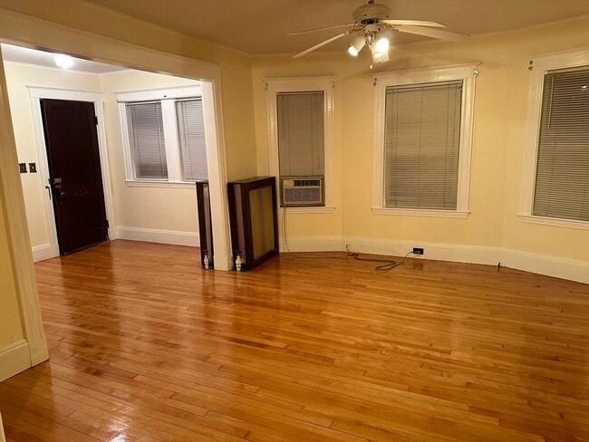 Photo - 158 Hillside Rd Unit 1