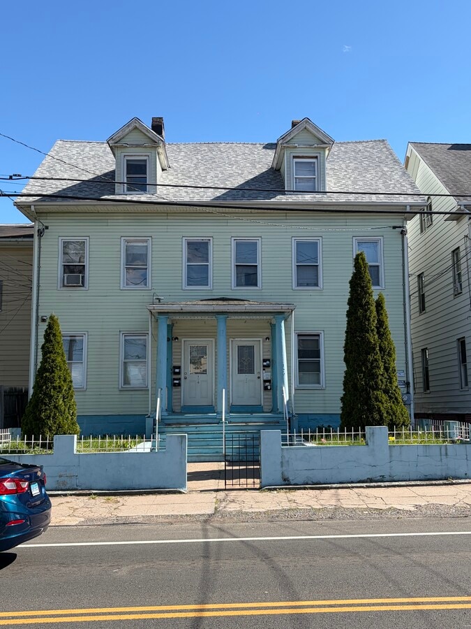 Photo - 154 Columbus Ave Unit Yale campus/ across from 100 Church St.South