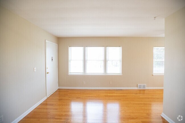 Building Photo - 1333 E Colorado St Unit 1333-4 Rental