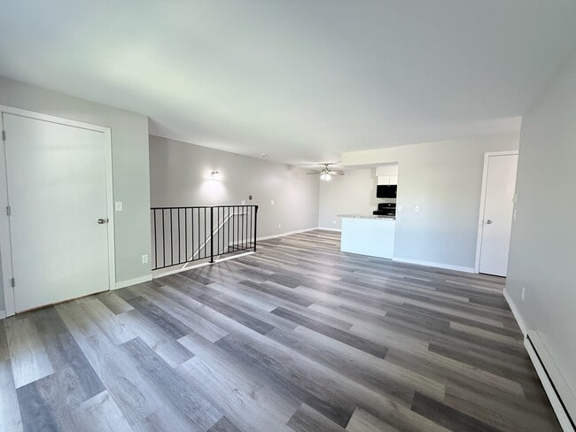 Photo - Fountain Circle