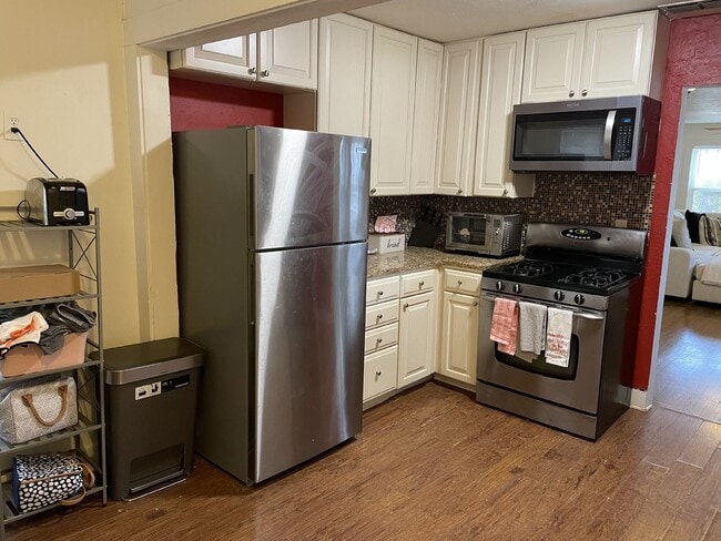 Photo - 2706 22nd St Unidad Front