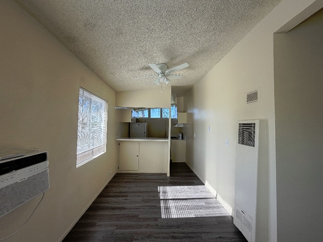 Photo - 700 N East End Ave Unidad 27