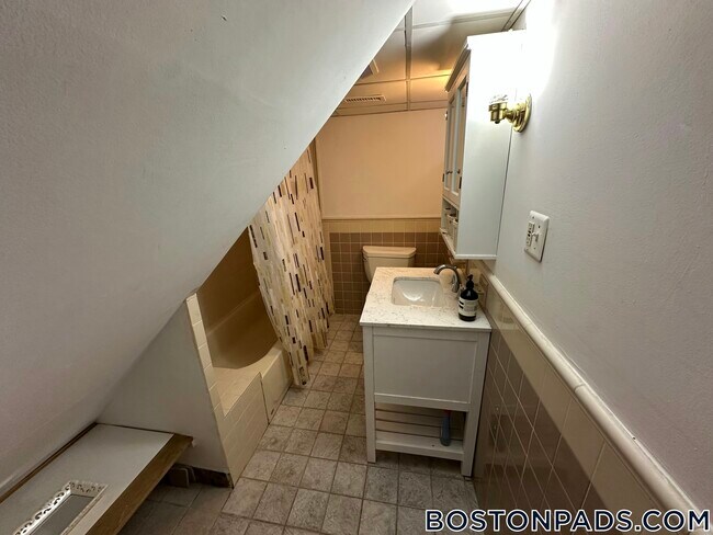 Photo - 17 Holman St Unidad 1