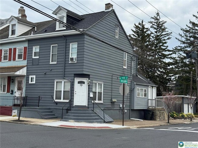 Photo - 200 N 11th St