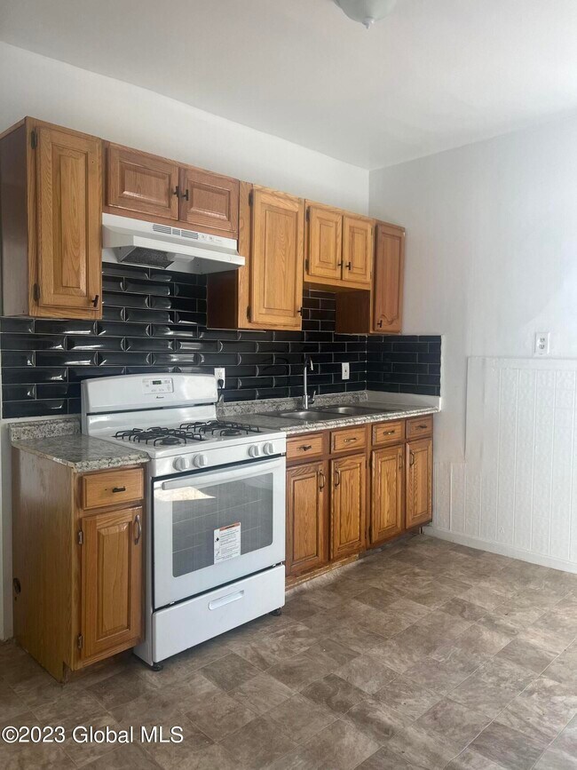 Photo - 1501 Broadway