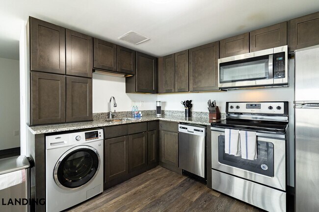 Photo - 50 Morgan St N Unidad 1102