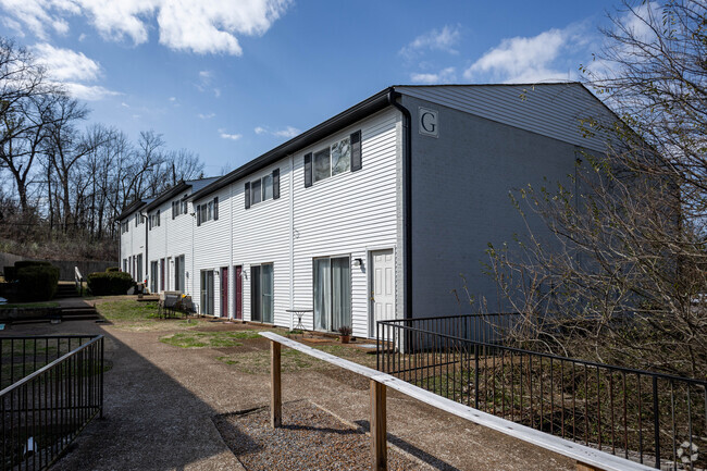 Building Photo - Brookwood Apartments