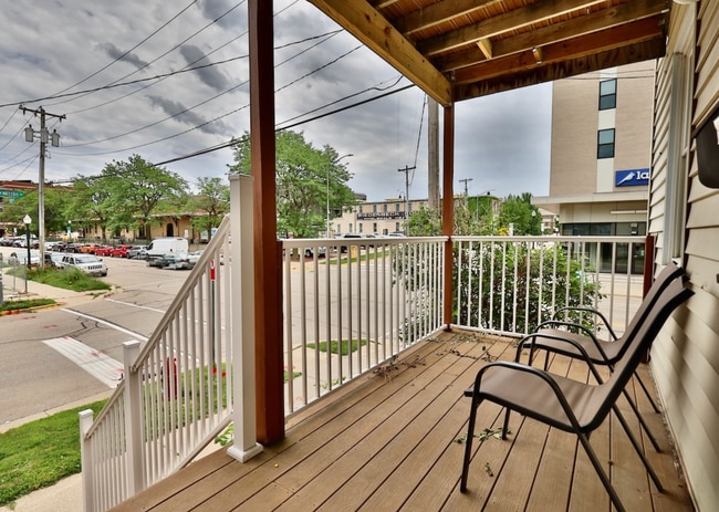 554 W Mifflin St Unit 3
