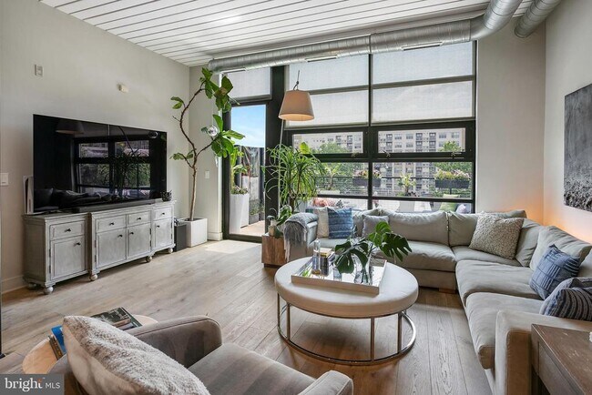 Photo - 2125 14th St NW Unit 321W