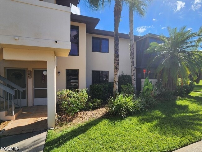 Building Photo - 1064 Villa Dr Unit C103