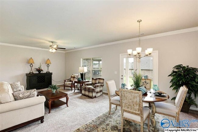 Photo - 325 Acorn Grove Ln SW