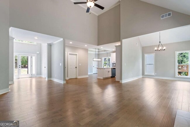 Photo - 380 Ansley Dr
