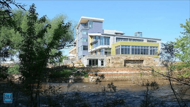 Building Photo - 420 Linden St Rental