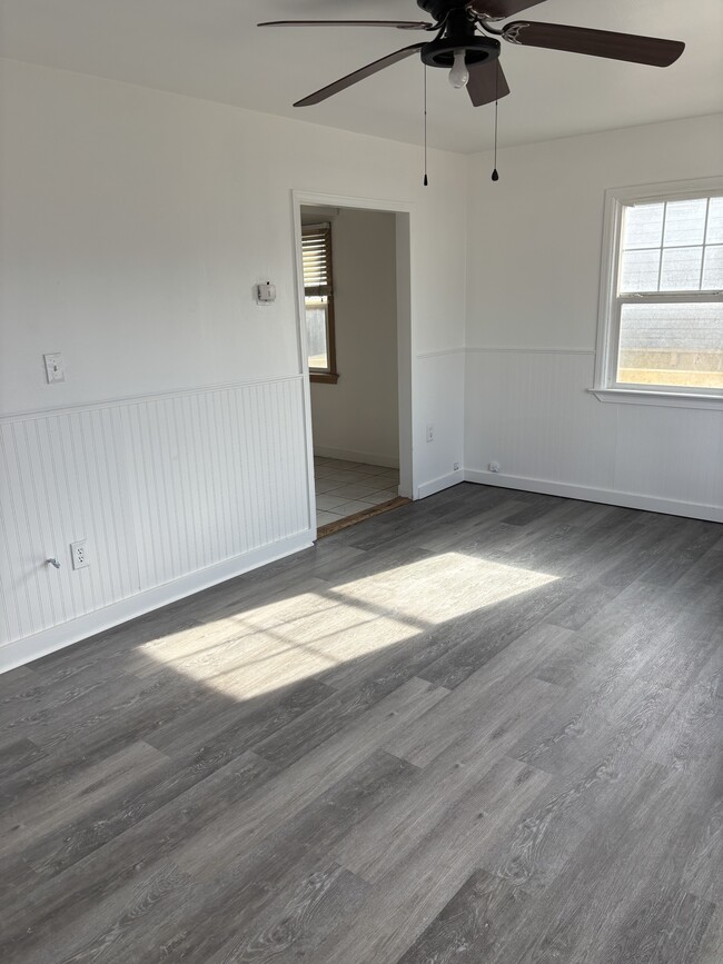 Photo - 622 Willard Ave