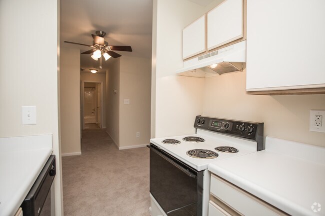 Carriage Pointe Condominiums