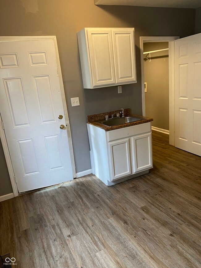 Photo - 1131 N Rural St Unit E