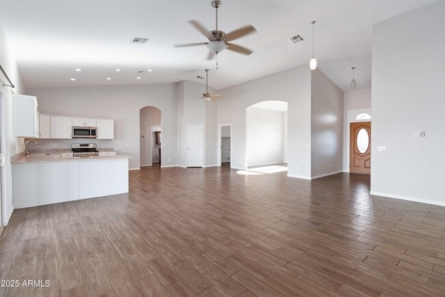 Photo - 1511 S 377th Ave