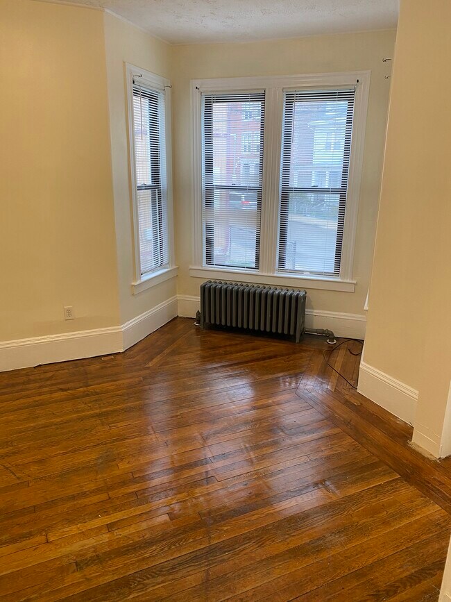 Photo - 81 Ruthven St Unidad 1