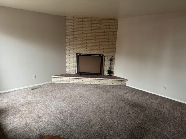 Livingroom/Fireplace - 2059 N 250 W Unit #3