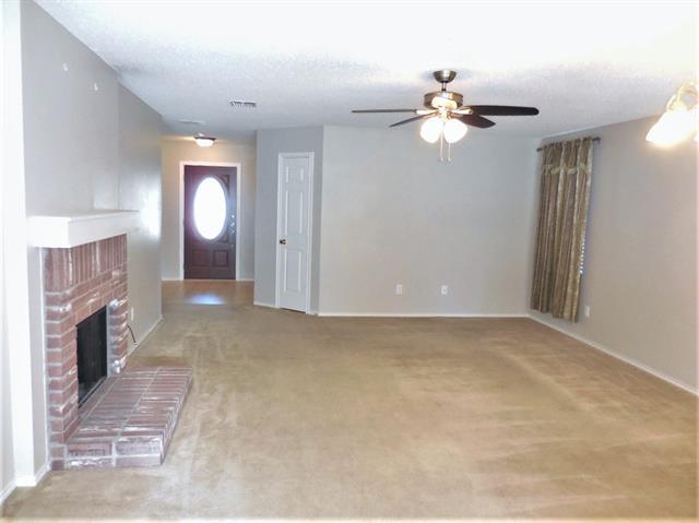 Photo - 5721 Thoroughbred Trail