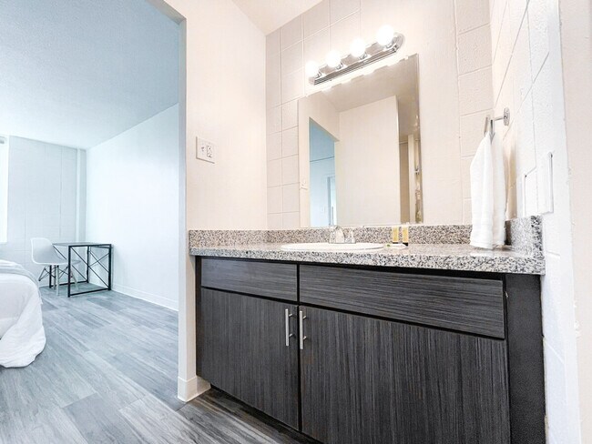 Photo - 2515 Burnet Ave Unit SI ID1036866P