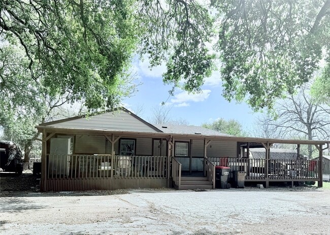 Building Photo - 602 Massey Tompkins Rd