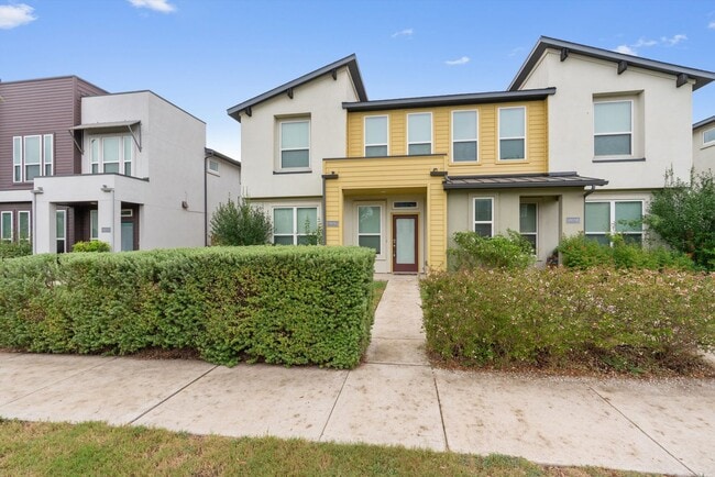 Building Photo - 8809A Whitter Dr